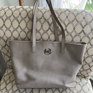 Michael Kors medium sized bag. Good condition